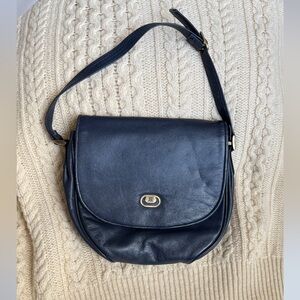 Beautiful Navy Italian leather shoulder bag by Borelli.